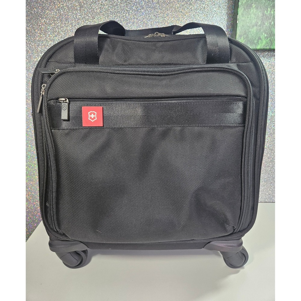 Victorinox AVOLVE Black Carry-On Spinner Wheeled Travel Bag Luggage NWOT